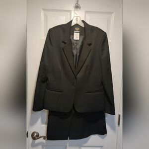 Black Women's Skirt Suit Jacket and Skirt - Professional Workwear